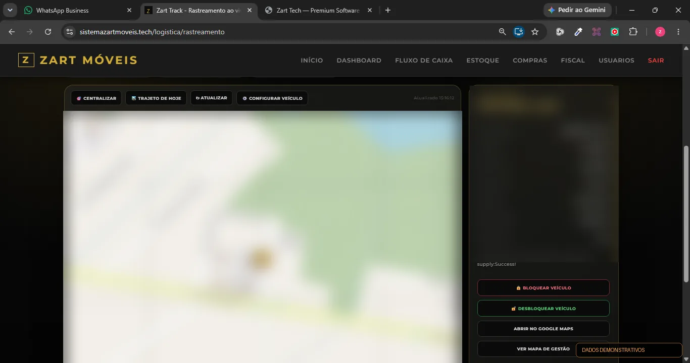 Mapa demonstrativo com localização e controle remoto do veículo